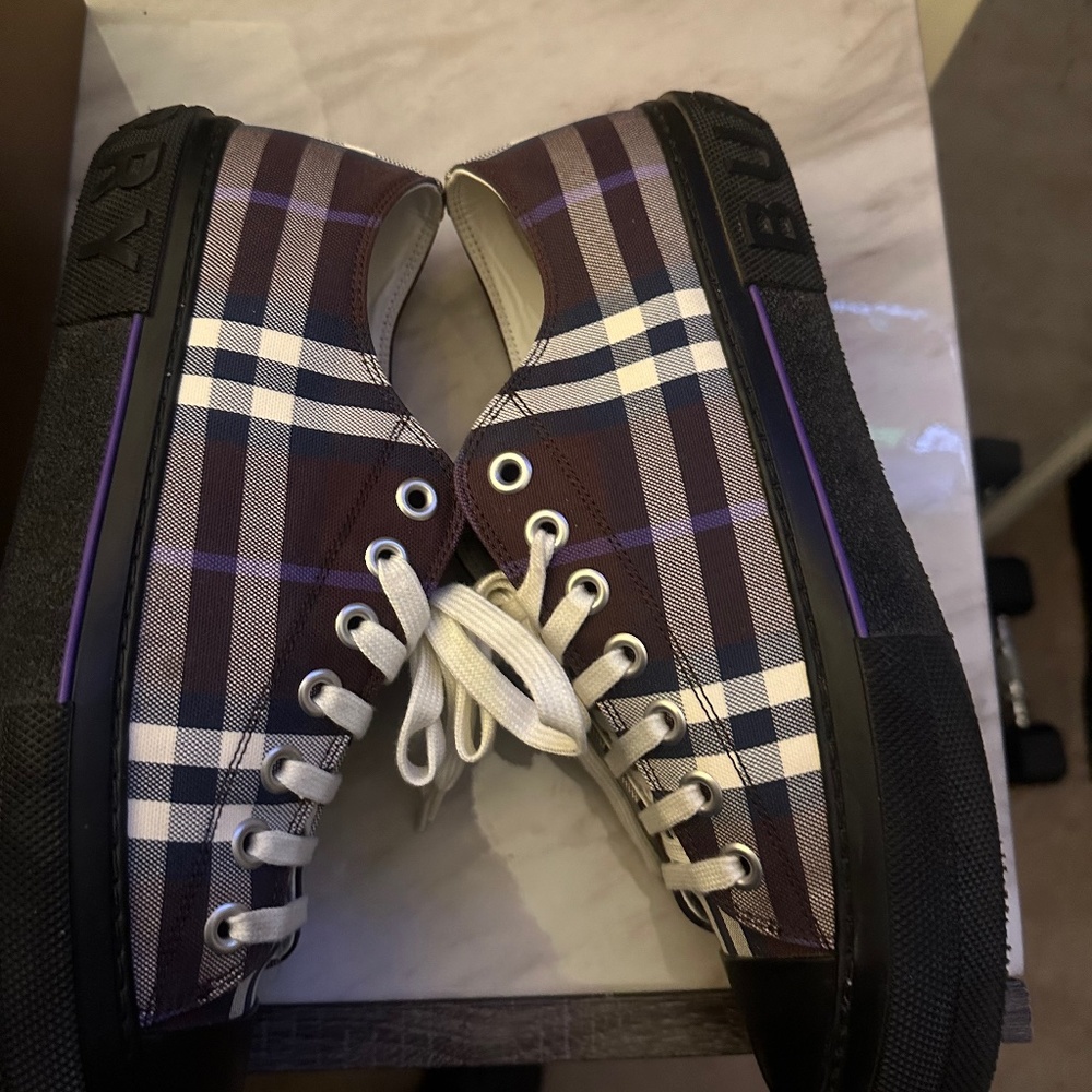 Burberry sneaker